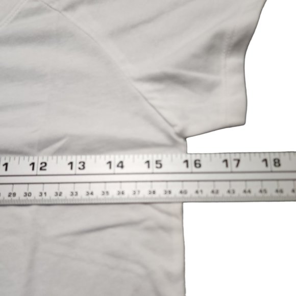 Clementine Apparel Women’s Short Sleeve T Shirt Curvy Crew Undershirt Size XS - Picture 2 of 6